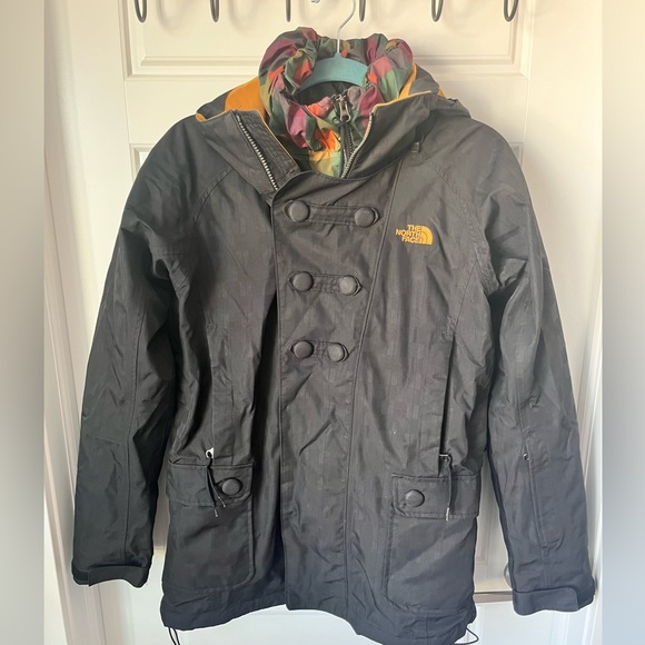 North Face 2 in 1 Winter jacket - Picture 2 of 7